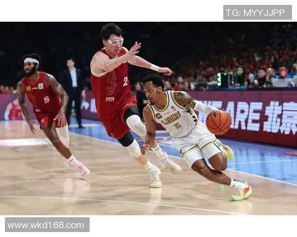 北京篮球队战术解析与未来发展展望探讨 北京篮球队战术解析与未来发展展望探讨