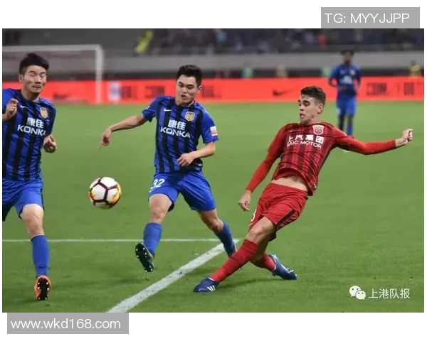 广州篮球队在世界杯积分榜上以67分稳居第一名展现强劲实力