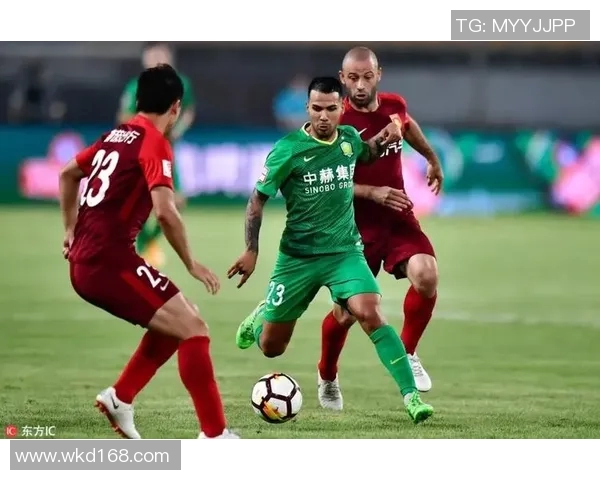 西安篮球队在世锦赛积分榜上以90分稳居第一名展现强大实力 西安篮球队在世锦赛积分榜上以90分稳居第一名展现强大实力